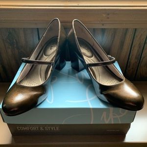 Brand new heels 👠